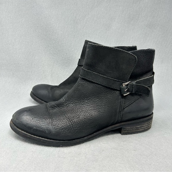 BDG Urban Outfitters Black Leather Ankle Booties Women's Size EU 39 - Picture 1 of 13